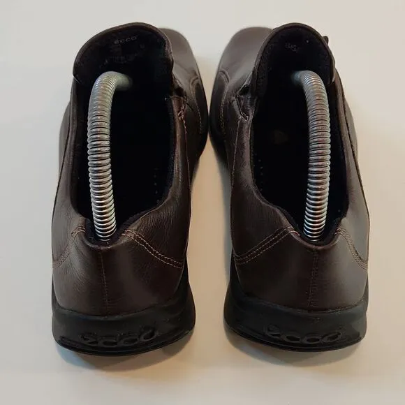 Ecco Leather Loafers Flats Comfort Shoes Brown Split Toe Zip Womens Sz 6 1/2 EUC