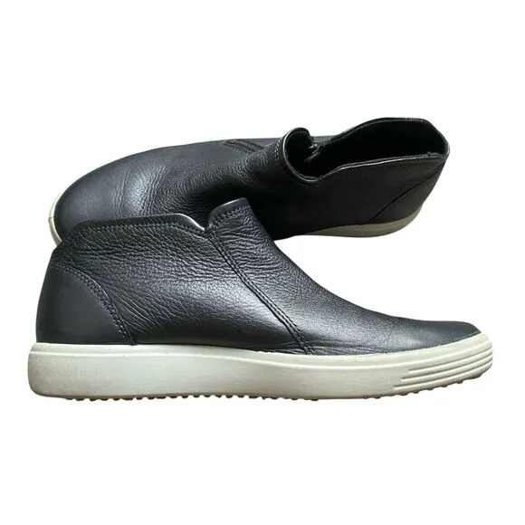 Ecco Soft 7 Low Booties Women 9 EU 40 Gray Metallic Leather Zip Up Flats Comfort