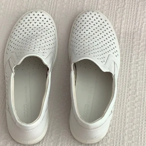 Ecco White Leather Breathable Slip-Ons Sz 39