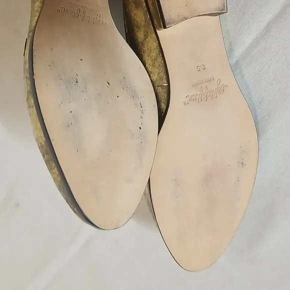 Eight Fifteen Patti Gold Leather Loafers