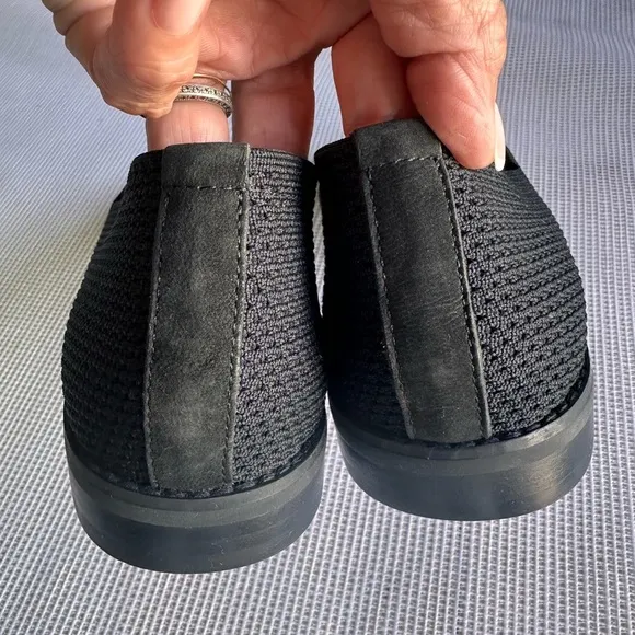 Eileen Fisher Black Flats Slip-On Loafers
