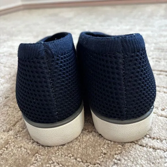 Eileen Fisher Heaven Flats Navy Pointed Toe Slip-On Shoe 9 Knit Stretch Casual