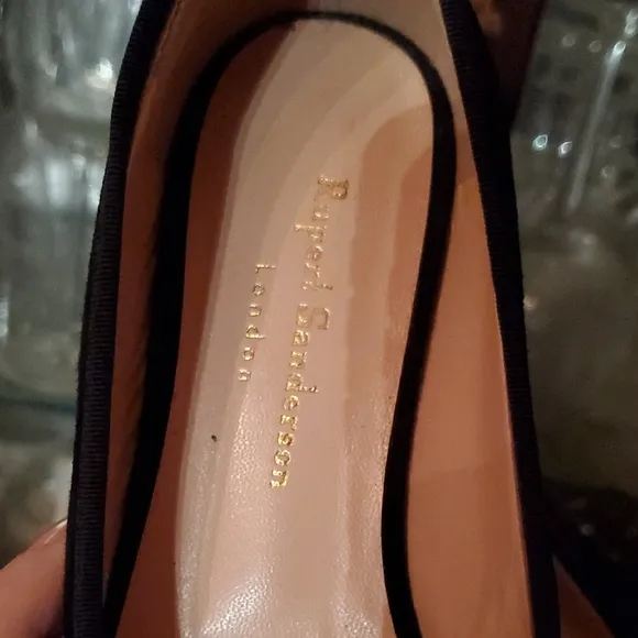 Elegant Black Women's Flats