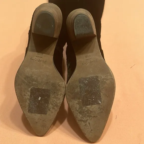 Elizabeth and James Fur boots. Black. Size 8.5.