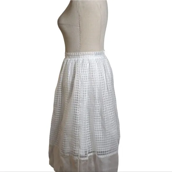 Elizabeth and James White Mesh  Tulle Skirt
