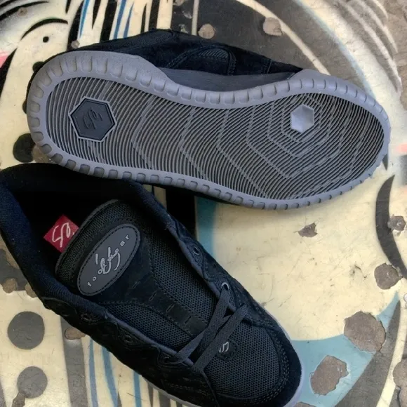 ES One Nine 7 Sneakers