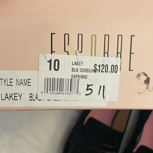 ESPORRE BLACK VELVETY CORDUROY FLATS.   NEW IN BOX