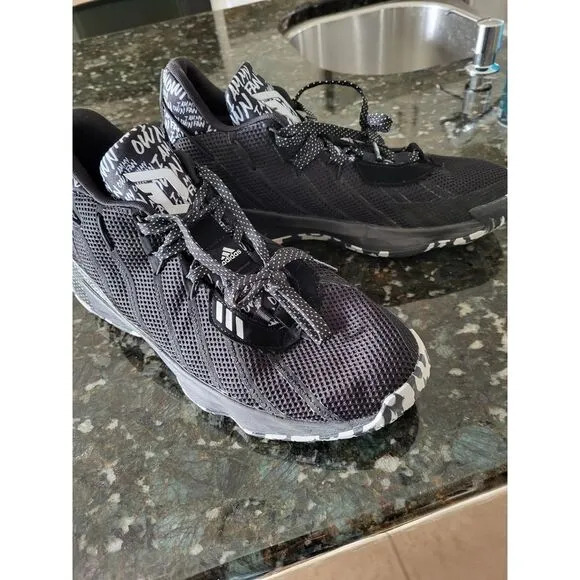 EUC Adidas Dame 7 I Am My‎ Own Fan - Size 10 -Black and Silver