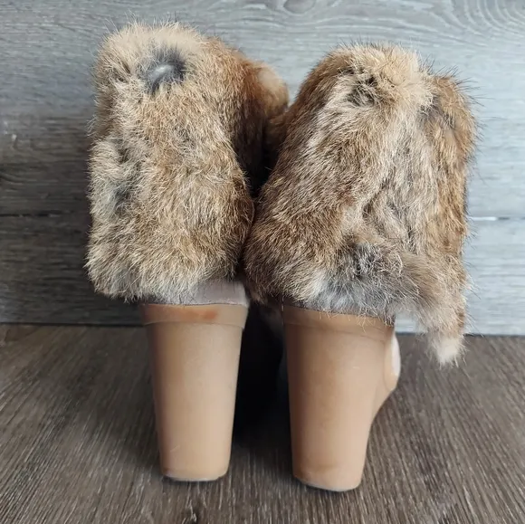 EUC Coach Scout Sahara Suede Leather and Rabbit Fur Wedge Boots 5.5