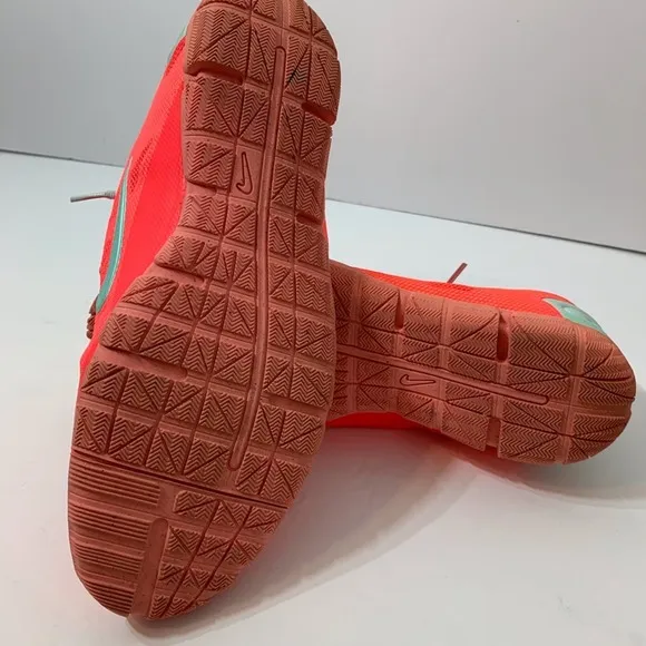 EUC Nike Metcon Hot Orange Training Shoe - Size 11‎