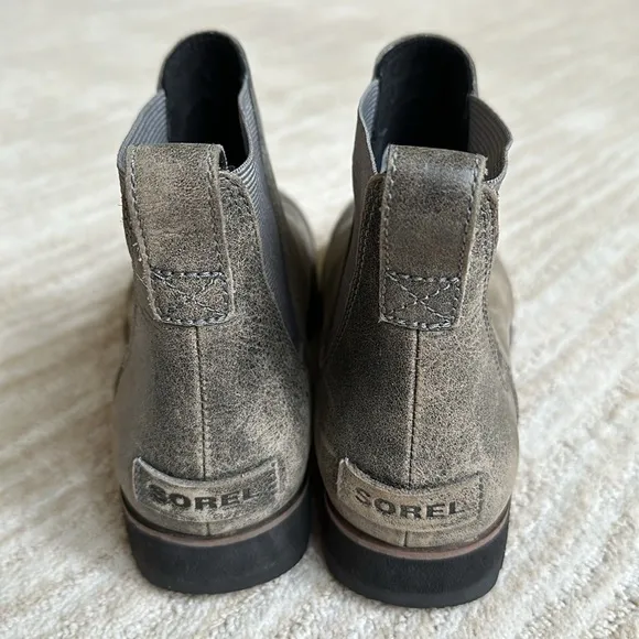 EUC SOREL Harlow Waterproof Leather Chelsea Ankle Boots - Quarry Gray Size 6