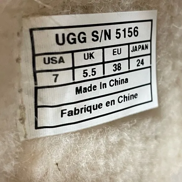 EUC UGG Australia Kona Brown Waterproof Boots SZ 7