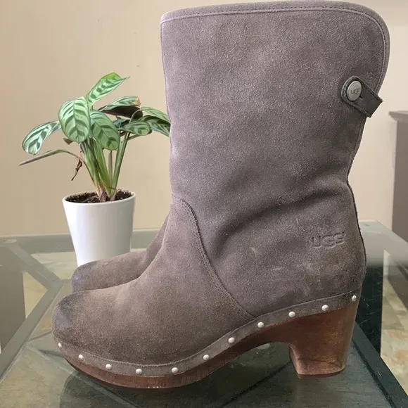 EUC UGG AUSTRALIA Lynnea Clog Boots