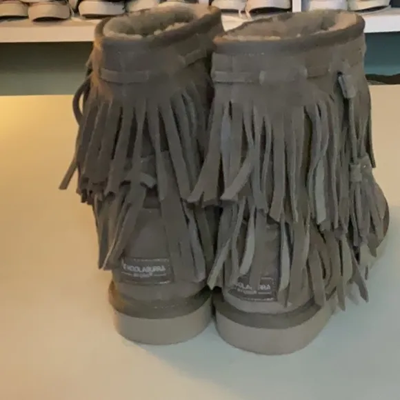 EUC woman’s koolaburra by UGG boots lined with fur