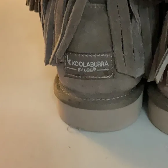 EUC woman’s koolaburra by UGG boots lined with fur