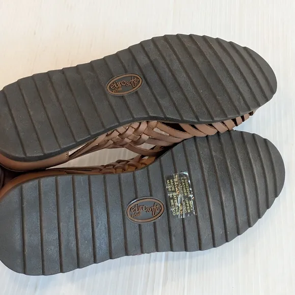 EURO SOFT By SOFFT Women's Woven Brown Leather Huarache Sandal Flats