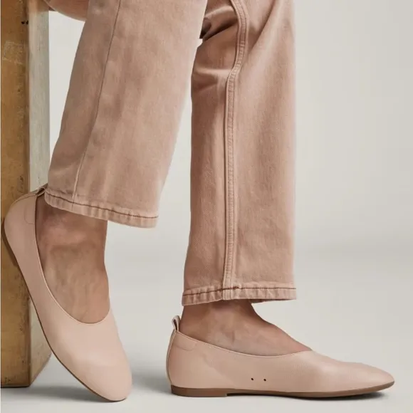 EVERLANE Made In Italy The Day Glove Leather Flats In Beige Size 10