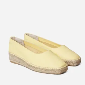 EVERLANE Pale Yellow Espadrilles Size 9
