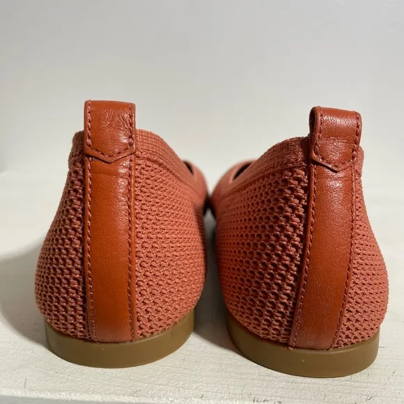 EVERLANE THE 40-hour flat in Reknit In Coral SIZE 7 1/2