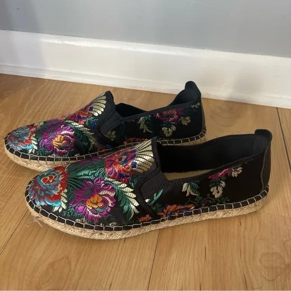 FABIOLAS Espadrilles Flat Slip-On Floral Embroidered Handcrafted Shoes Sz 41