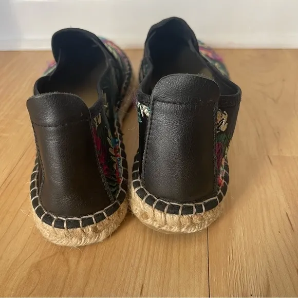 FABIOLAS Espadrilles Flat Slip-On Floral Embroidered Handcrafted Shoes Sz 41