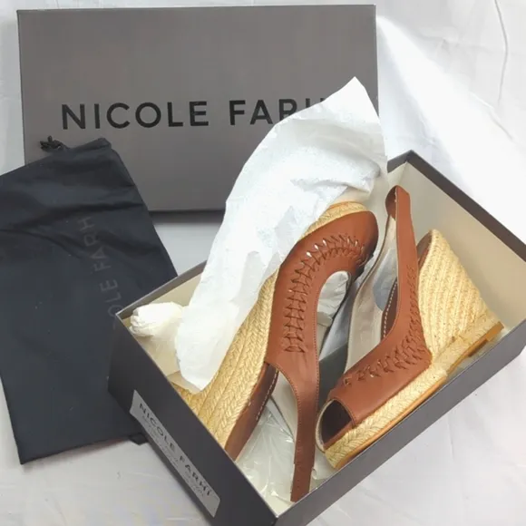 FINAL SALE 🆕🌿NICOLE FARHI ESPADRILLES🌿