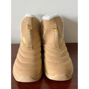 Fitville Women's Winter Boots Sz 10W Tan Suede Arch Heal Support Faux Fur Lined