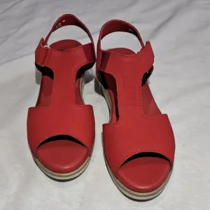 Fly London NOVA932FLY. Lipstick Red Cupido. Size 39.