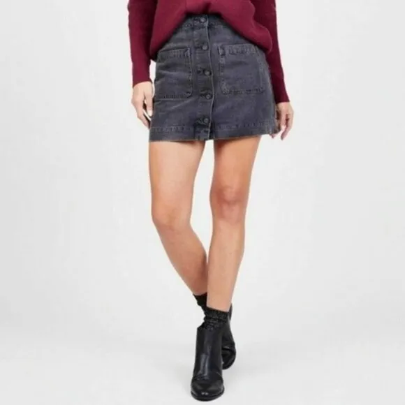 Free People Don't Get Me Wrong Black Denim Button Front A-line Mini Skirt Sz. 27
