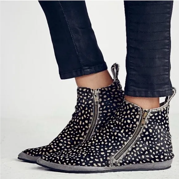 Free People Melrose Leopard Print Ankle Boots EU 38