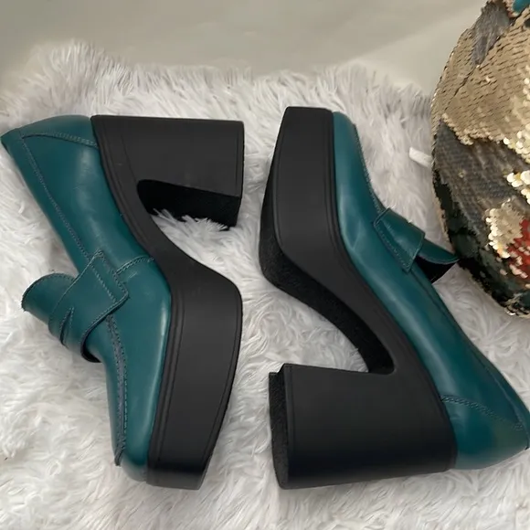 Free People Zoe Platform Loafers Shoe Leather Deep Jade Black Rubber 40NEW
