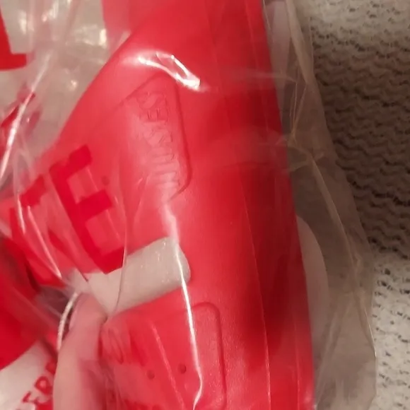 Freedom Moses 2 Strap Slides in Fuji Red