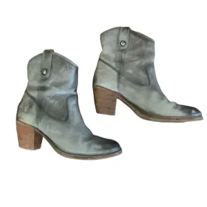 FRYE Jackie Button Grey Women’s Leather Booties Size 7