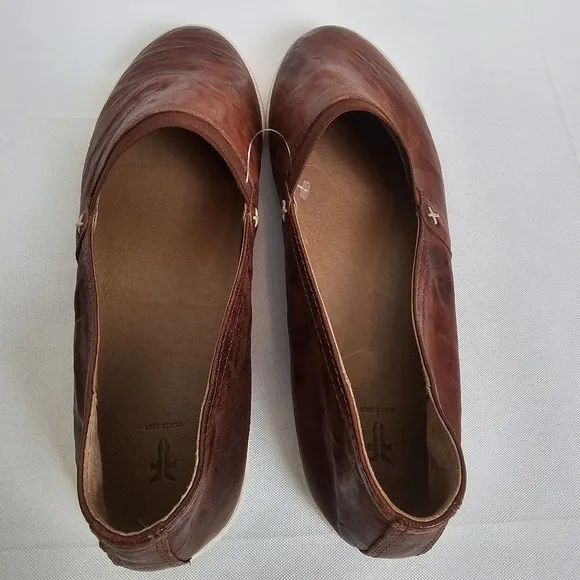 Frye Melanie Slip On Leather Sneakers Cognac Size 9.5