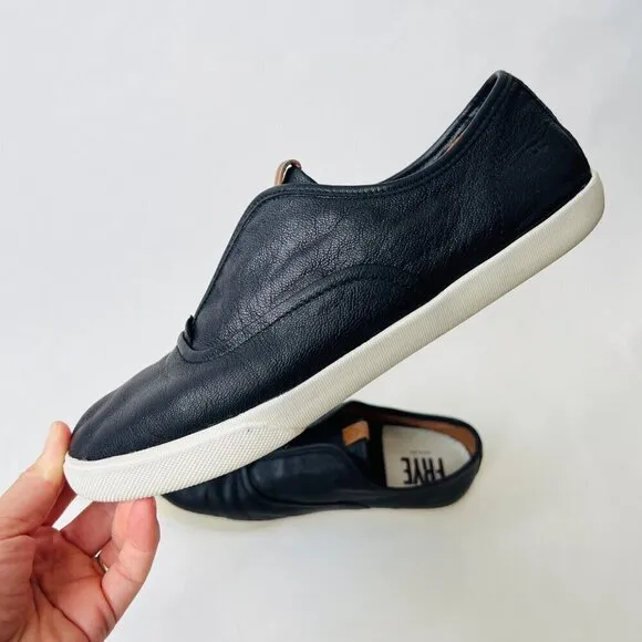 Frye Mindy slip on sneakers, Black, Size 8.5