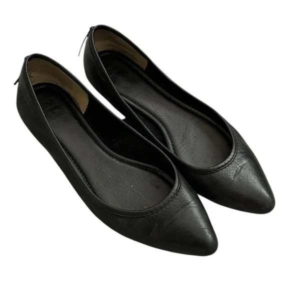 Frye Regina Point Toe Leather Ballet Flats in Black - Size 7.5