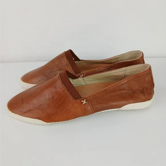 Frye SZ 6.5 Women's Melanie Slip On Flats Sneakers Cognac