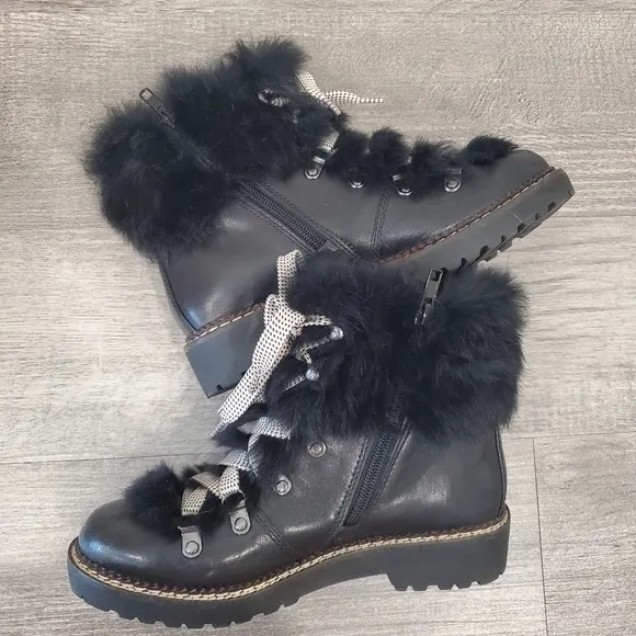 Fur-Lined Boots 6.5