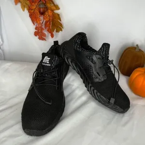Furuian‎ Black Athletic Sneakers Breathable Mesh Comfort Running,  Size 39 / 8.5