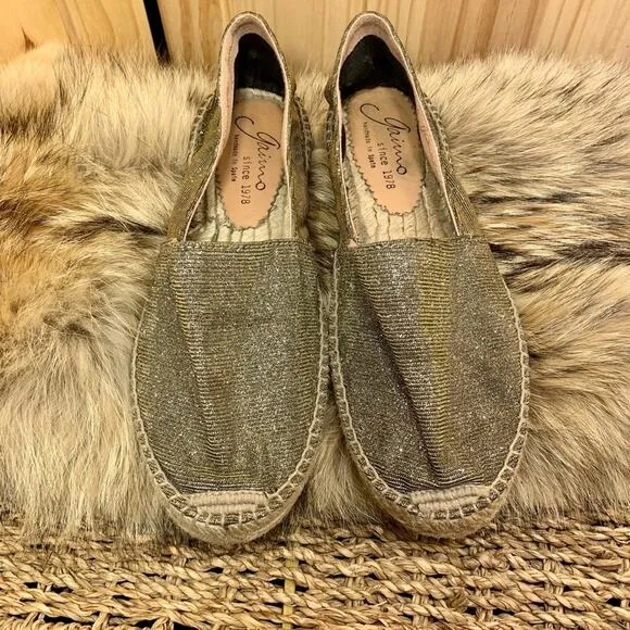 Gaimo Gold Espadrille Jute Flats Sz 8.5 Handcrafted Sparkle Fairy Earthy Spain