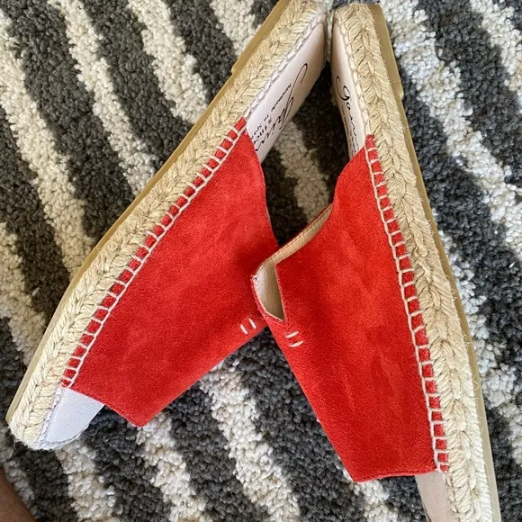 GAIMO of SPAIN 🇪🇸 espadrilles. Squared toe, extra soft leather!Comfy &amp; cute❤️