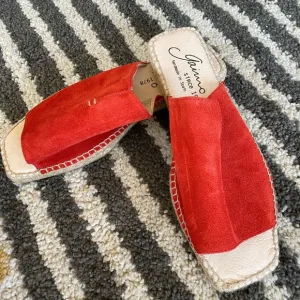 GAIMO of SPAIN 🇪🇸 espadrilles. Squared toe, extra soft leather!Comfy &amp; cute❤️