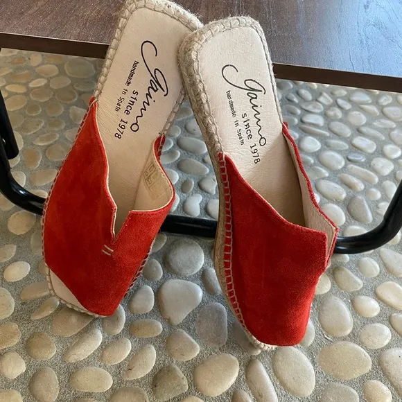 GAIMO of SPAIN 🇪🇸 espadrilles. Squared toe, extra soft leather!Comfy &amp; cute❤️