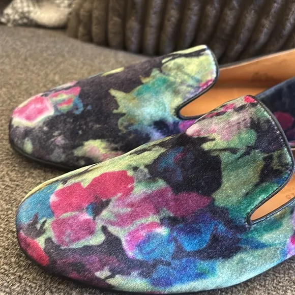 Gentle Souls Kenneth Cole Womens Eugene Loafer Pink Green Floral Velvet Size 8
