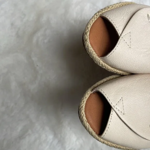 Gentle souls Luci easy open wedge espadrilles