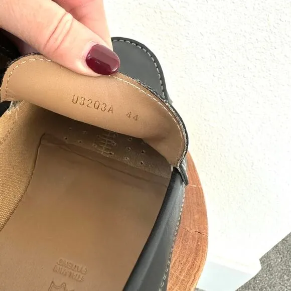 Geox Men’s Leather Loafers Slip-On, Italian Patent, Size 44, Excellent Condition