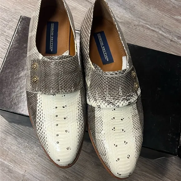 Giorgio Brutini Cream and Brown Men’s Snakeskin Loafers