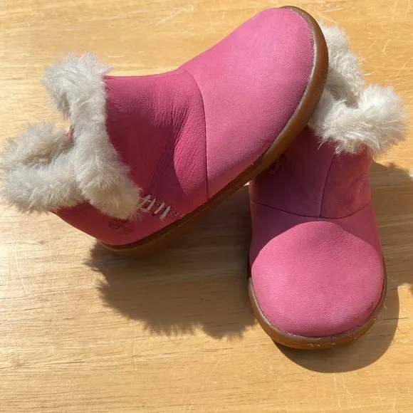 Girl’s Timberland Faux Fur Toddler Boots Size 5
