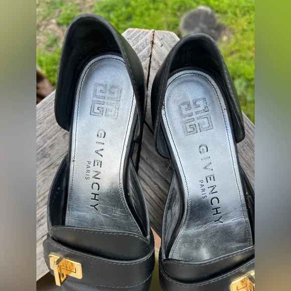 Givenchy Eden Black Loafers