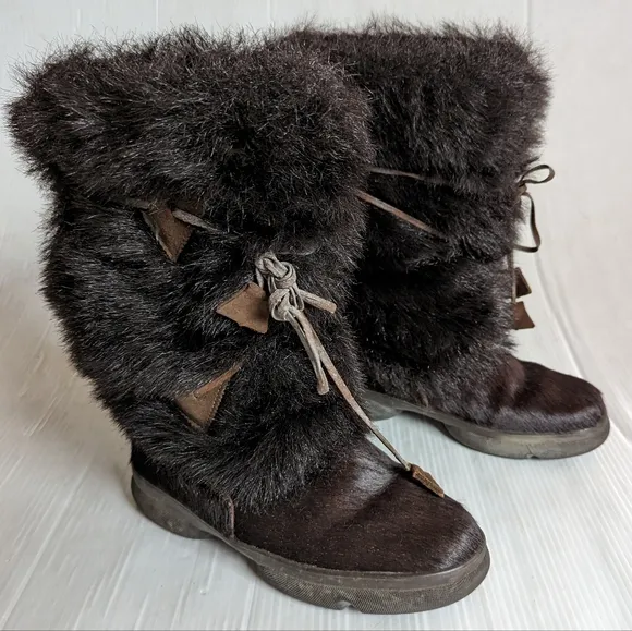 GOMMUS Women's Calf Hair Fur Lined Italian made boots